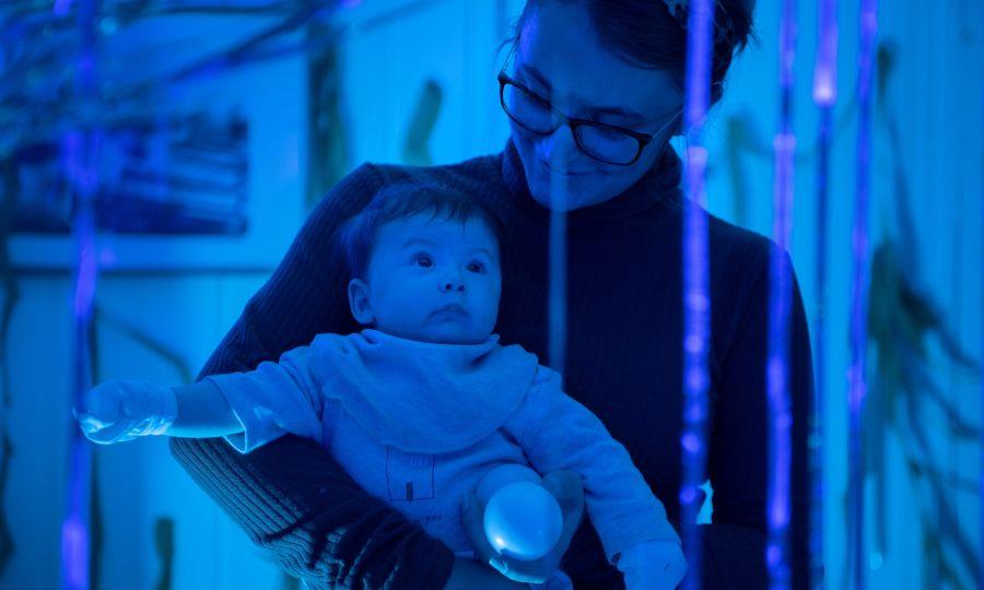 top-baby-family-friendly-christmas-activities-in-london-bach-to-baby