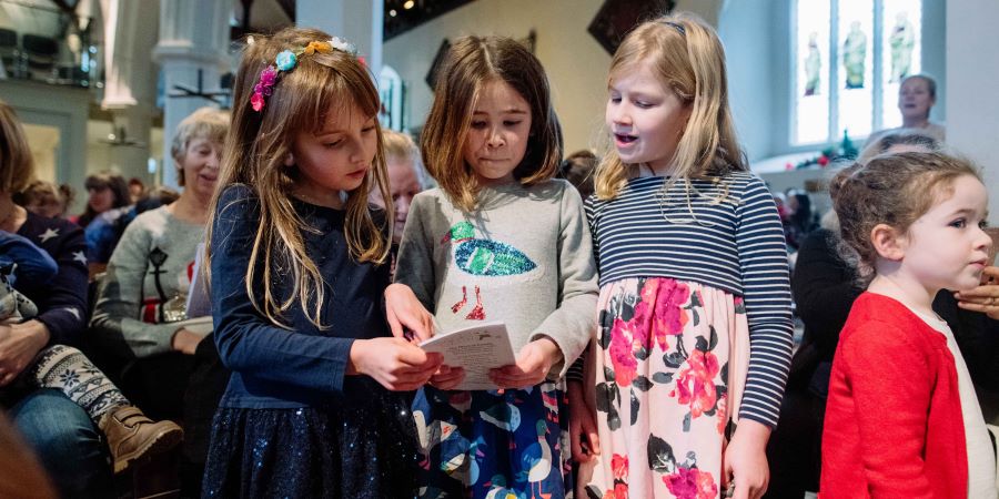 Bach to Baby Christmas Family Concert - Carols
