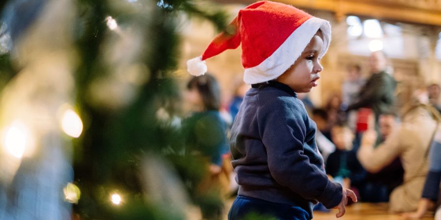 Bach to Baby Christmas Family Concert - Santa Hat